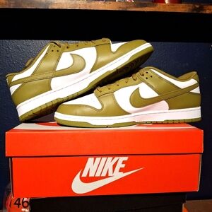 NIKE DUNK LOW RETRO " WHITE PACFIC MOSS"